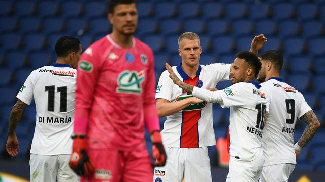  PSG goleia Angers com hat-trick de Icardi e avança à semifinal da Copa da França.