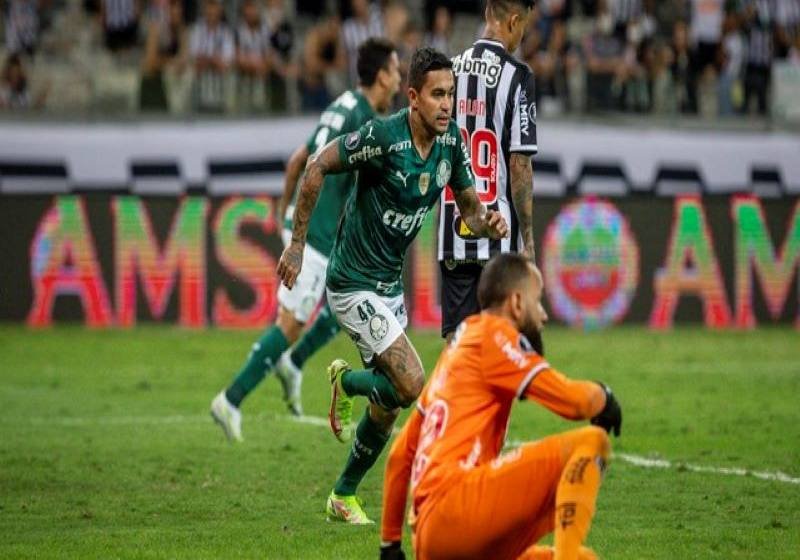  Em busca do tri! Palmeiras empata com Atlético-MG e vai à final da Libertadores.