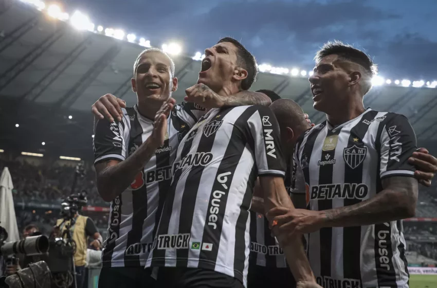  Atlético-MG levanta quinto troféu em um ano e amplia maior fase da história