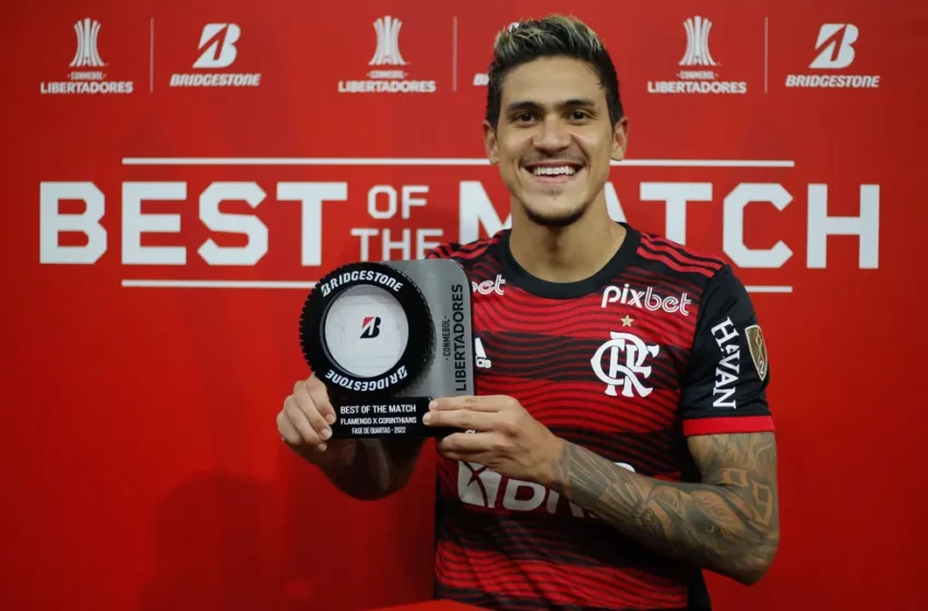  Pedro vira artilheiro da Libertadores e exalta classificação do Flamengo