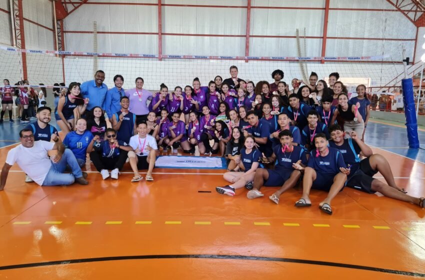  Equipes do Colégio Império Educacional  de Paracatu se destacam na Etapa do Jemg na cidade de Vazante.